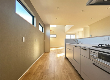 nώʐ^
rOnΖʎLb`ɁA֗ȐH@WB
g􂤁E@h̎ԂȂẢƎX[YɁB